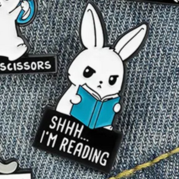 "Shhh...I'm Reading" Bunny Lapel Pin - Picture 1 of 3